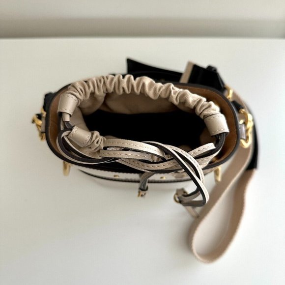 CHLOE Roy Small Gray Patent Leather Bucket Crossbody 2 Way Bag - Picture 10 of 13